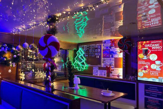 שוק כריסמס ורוצלב - אירועים מרכזיים, קישוטים, מה יש בשוק חג המולד? credit to getyourguide.com