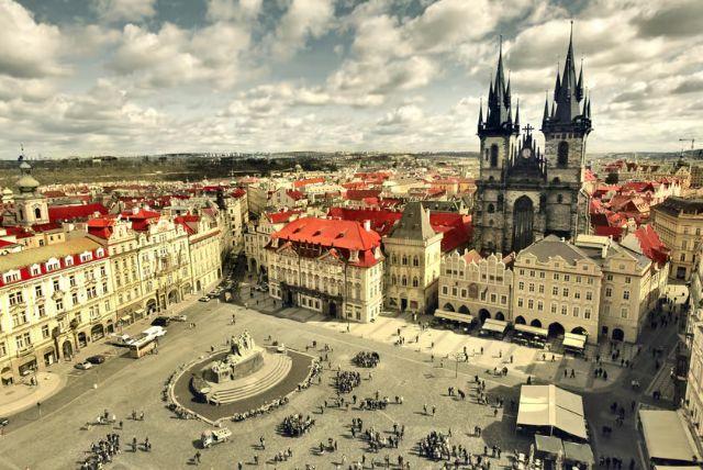 פראג - ורוצלב | תכנון מסלול טיול מפראג לורוצלב מה לראות ולעשות ביעדים וגם בדרך credit to getyourguide.com