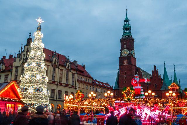 שווקי כריסמס בורוצלב - רשימת כל שווקי הכריסמס בורוצלב כולל מיקום ומה יש שם