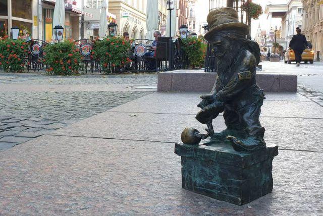 סיור בורוצלב בעקבות הגמדים credit to getyourguide.com