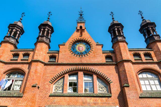 השוק המקורה והמרכזי של ורוצלב (Hala Targowa)