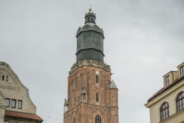 כנסיית סנט אליזבת' ומגדל התצפית של ורוצלב (Kościół Św. Elżbiety)