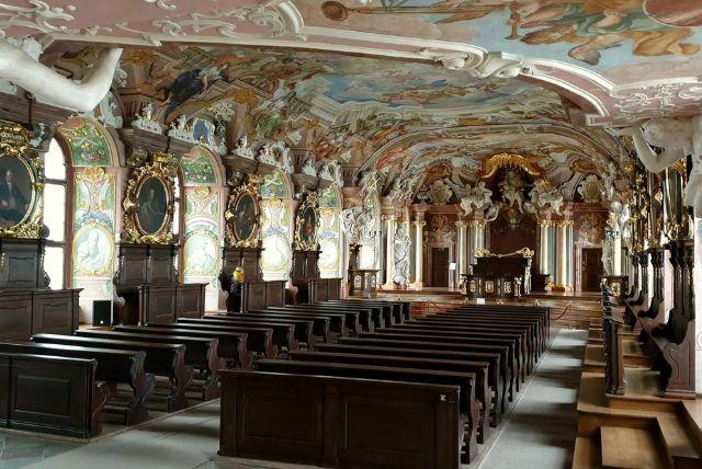 מוזיאון אוניברסיטת ורוצלב (Uniwersytet Wrocławski) credit to getyourguide.com