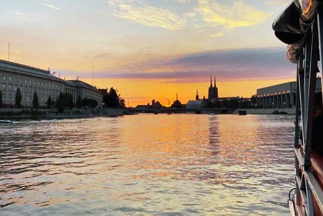 סיור שייט בעקבות האדריכלות של ורוצלב credit to getyourguide.com