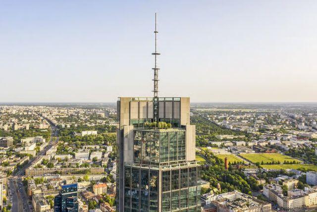 וורשה הייליין (Highline Warsaw) - אם אתם מגיעים לוורשה אסור לכם לפספס תצפית 360 מעלות credit to getyourguide.com